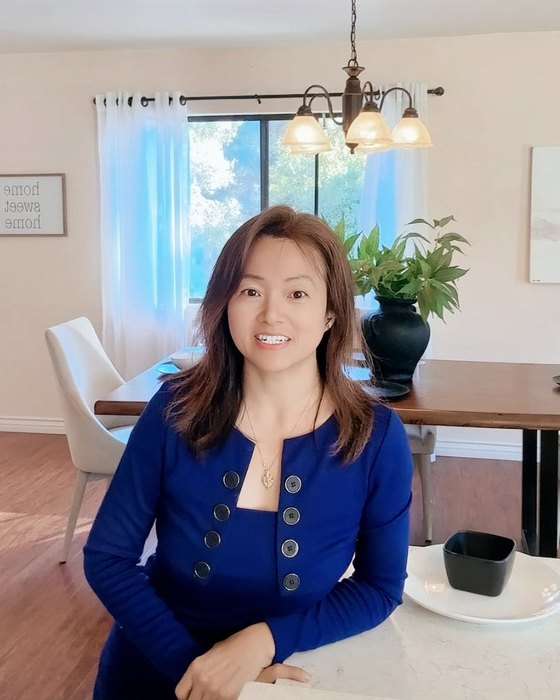 Alice Zou(Lingzhi Zou),圣地亚哥房产Broker